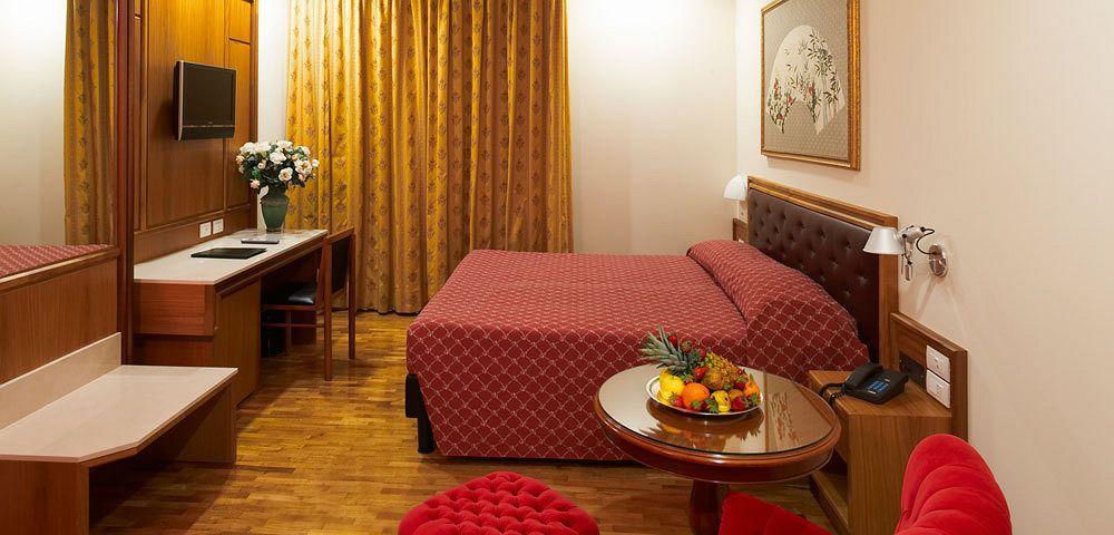 Hotel Svevo جويا ديل كولي المظهر الخارجي الصورة