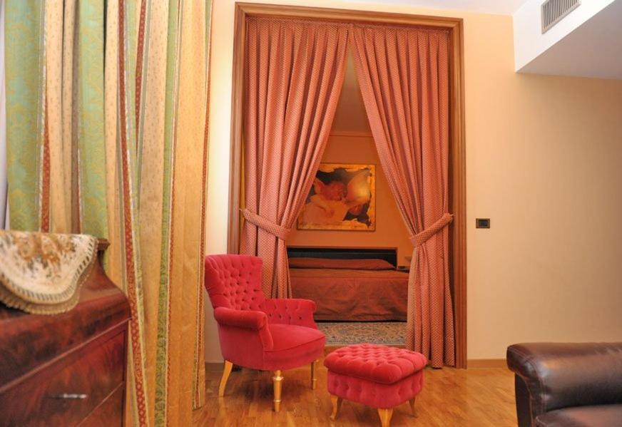 Hotel Svevo جويا ديل كولي الغرفة الصورة